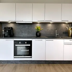 Neu & Schick: Kueche Inkl. Kaffee Apartment Dresden